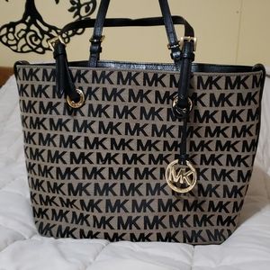 MICHAEL KORS TOTE